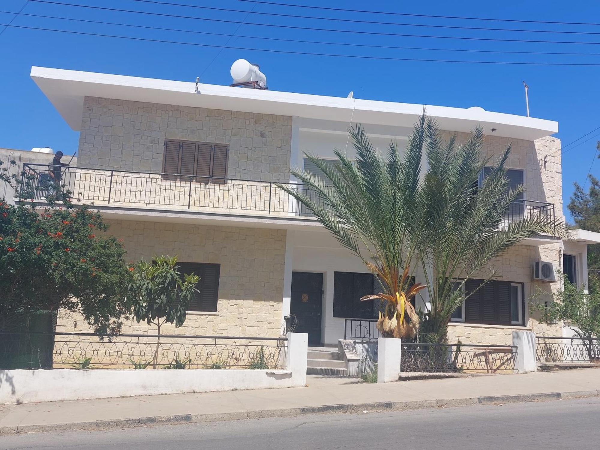 Secret Garden No:01 Bed and Breakfast Famagusta  Exteriör bild